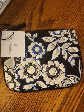 Vera Bradley Quilted Floral Wristlet in Black, Blue & Cream Coin Purse